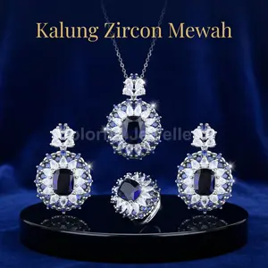 COLOS38  Liontin Batu Permata Berwarna Safir Kerajaan dengan Set Zamrud Cincin Terbuka Anting-Anting Mikro-Inlaid