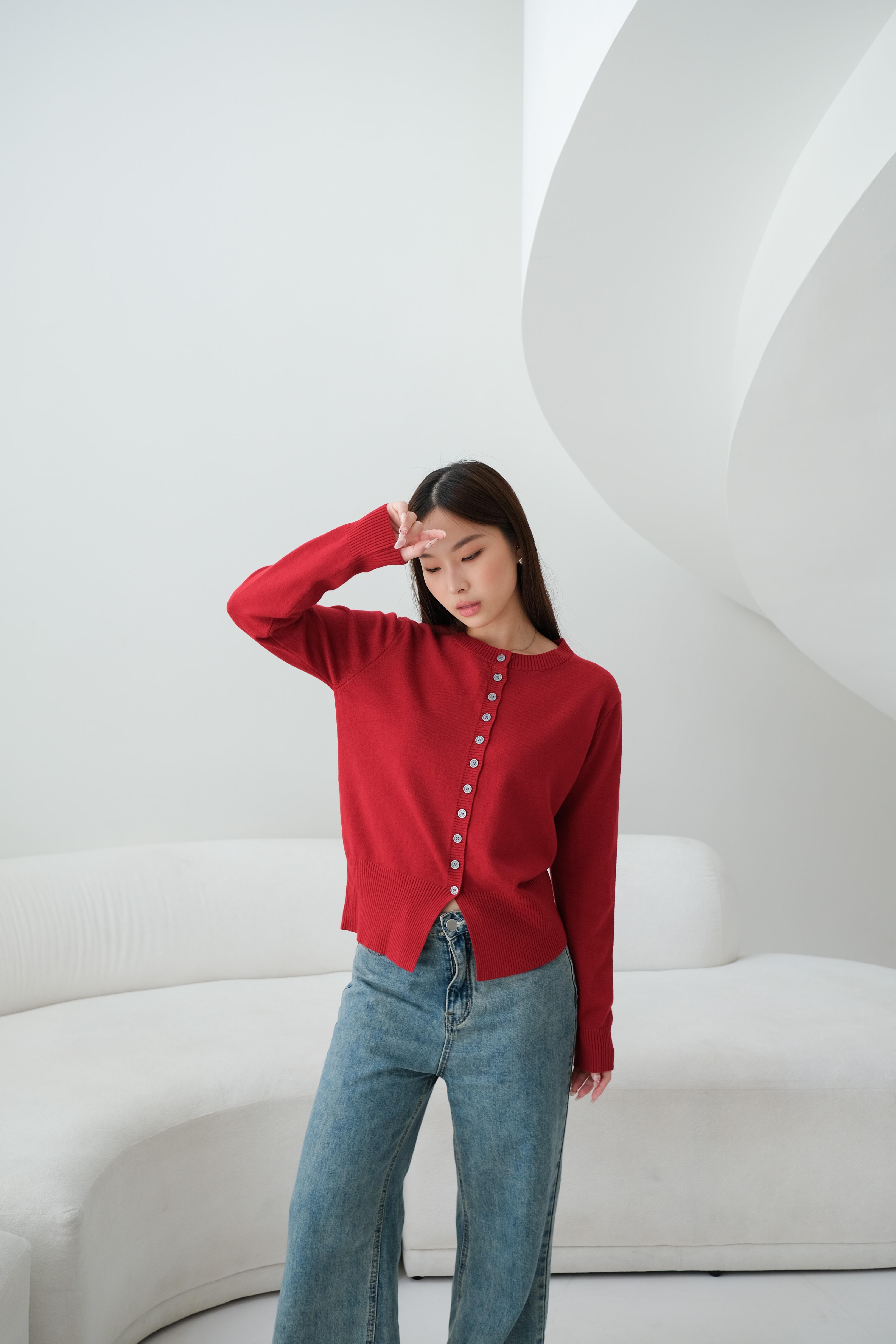 Kiyorawears - Aira Knit Cardigan / Premium Knit Sweater / Cardigan Wanita / Cardigan Rajut / Atasan Wanita Kekinian / Baju Atasan Wanita Terbaru / Jaket Wanita / Atasan Rajut Lengan Panjang / Outer Korean Style Kiyorawears - Aira Knit Cardigan / Premium Knit Sweater / Cardigan Wanita / Cardigan Rajut / Atasan Wanita Kekinian / Baju Atasan Wanita Terbaru / Jaket Wanita / Atasan Rajut Lengan Panjang / Outer Korean Style