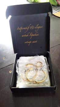 Product Review of TEBUS MURAH: Gelang Sultana + Gelang Hessa Rose Gold - INFO Penting: Tanpa Pouch & Lap Pembersih Thiqla from J**A S**A U**A 0