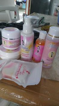 Product Review of NEW PRODUCT-PAKET BUNDLING TONER BADAN ARTHA LDT ( 1 paket badan lengkap + body toner + aha body serum) [Soap Kosmetik Mencerahkan] from k**🤍 0