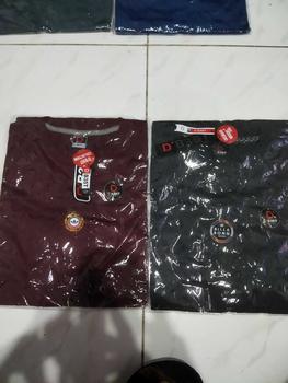Product Review of Paket 4PCS 100RIBU Kaos Distro BAHAN SEMI KATUN MOTIF SIMPEL Ready SIZE M-L-XL-XXL-XXXL MIX BRAND from e**i 2