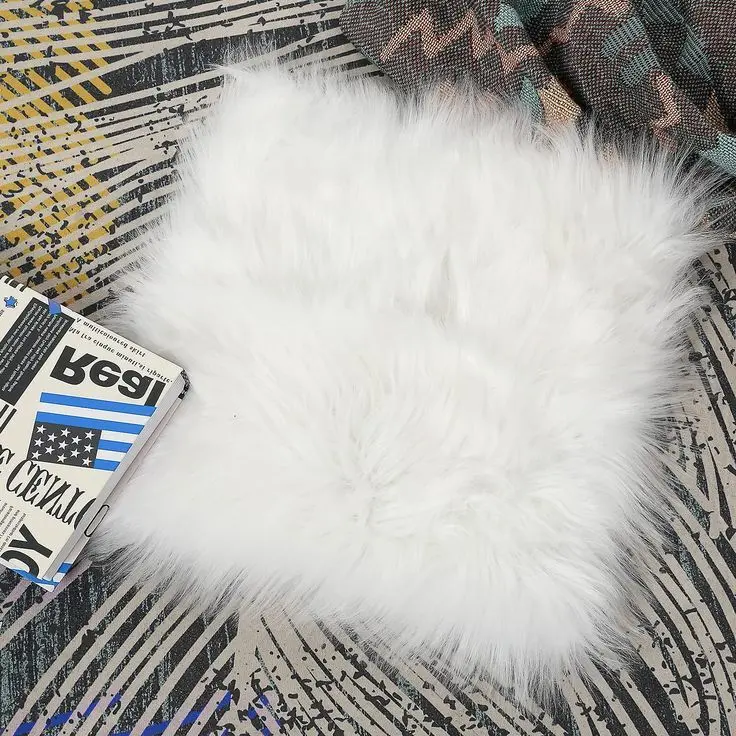 Karpet bulu aesthetic korea putih untuk alas background foto produk 7