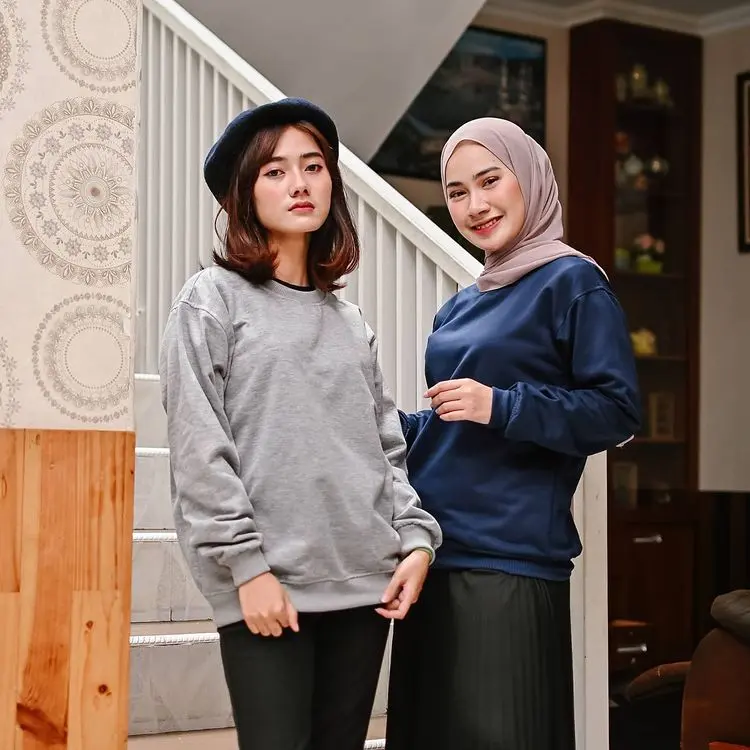 Sweater Polos Sweater Crewneck Polos Pria Wanita Size M - L - XL - XXL 2