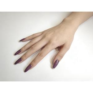 Luxurious Deep Purple Cat‑Eye Press‑On Nails — Mature, Elegant Evening Style; Bright Cat‑Eye Effect with Rich Layers; Resistant to Yellowing, Long‑Lasting Like New
