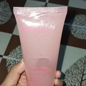 【BPOM】BIOAQUA Peach Clear Refreshing Gel 100g&eksfoliasi wajah Aloe/Peach Niacinamide Facial Exfoliating Gel deep peeling Brightening & Smooth peeling wajah mengelupas 100g