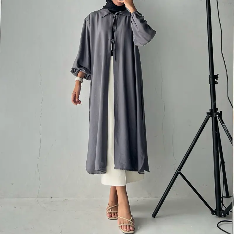 long outer Wanita Hijab/ Outfit Kondangan  Silk Outer Kardigan / Outer Lebaran  Panjang Balon Muslim