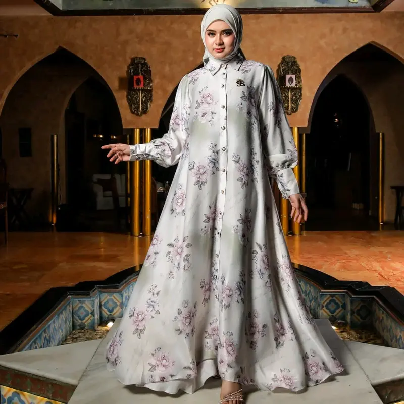 Gamis Set Hijab Monogram Fashion Show ori  Shellasaukia 2