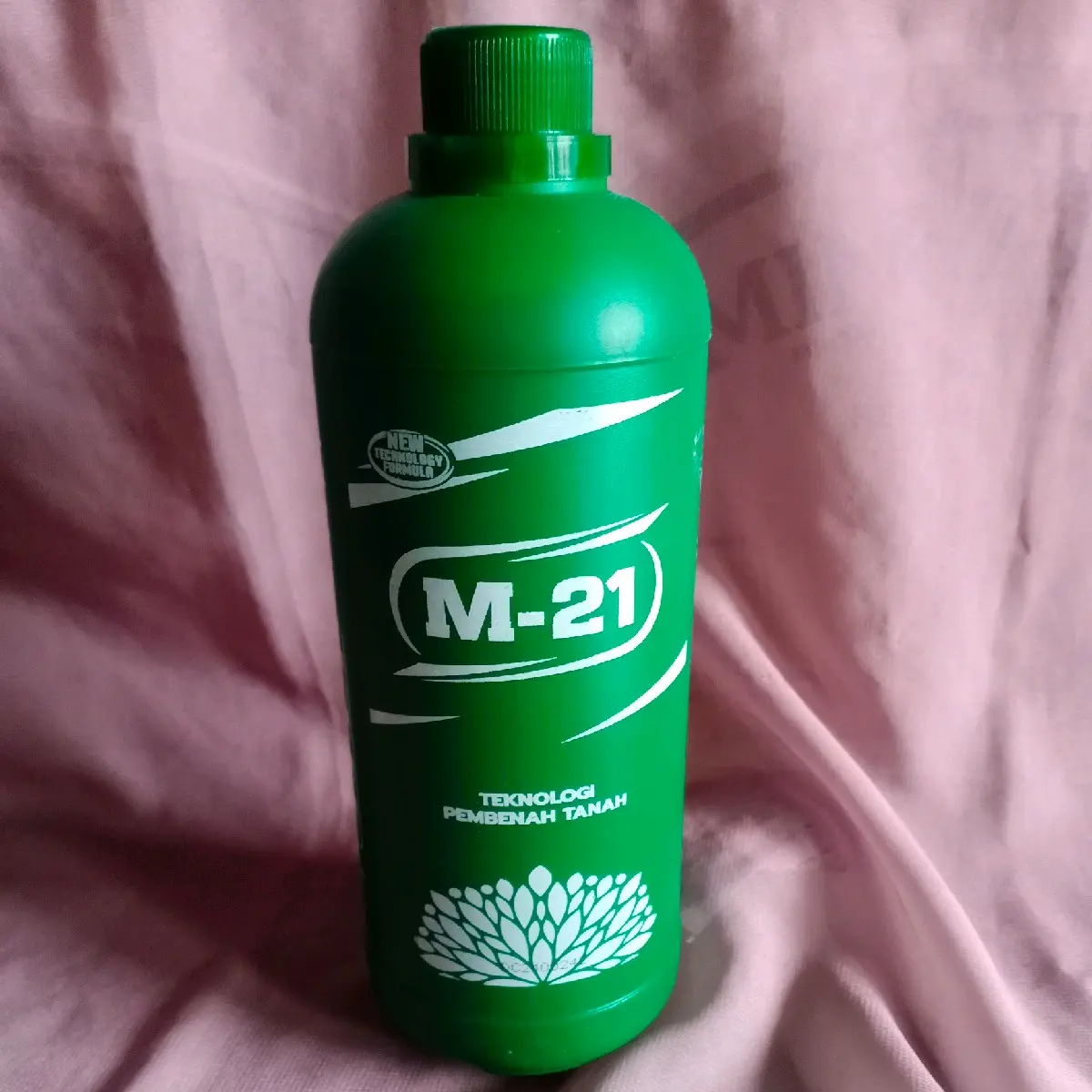 M-21 cairan mikrobakteri pembenah tanah