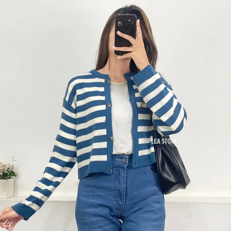 Moura Setrip Cardigan Kancing Sweater Rajut Wanita 3