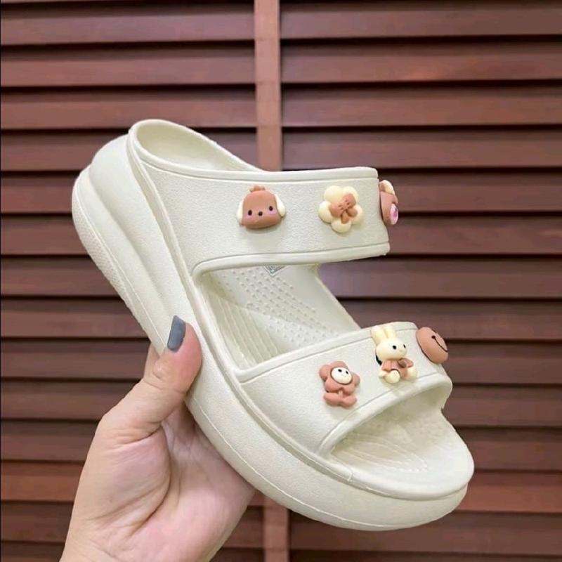 Dép bánh mỳ nữ ( tặng kèm 12 chamr) hai quai cao su eva đế cao 7cm - 3.18+23