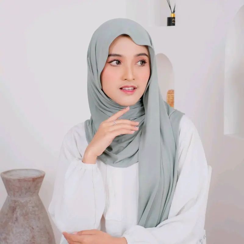 Pashmina Jersey Meleyot Aisyah Fashion Premium Kerudung Instan Muslim Wanita - Jilbab pashmina  kaos rayon Panjang Hitam pashmina  kaos  rayon  premium 5