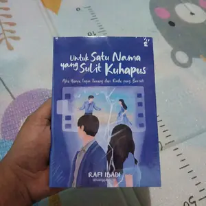 BUKU UNTUK SATU NAMA YANG SULIT KUHAPUS new soft cover