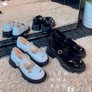 Giày búp bê đế cao, giày xuka nữ tag min nhỏ có quai mũi tròn da bóng màu trắng, đen - Tiệm của KAO