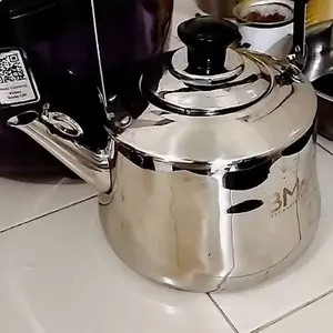 Teko bunyi stainless SUS 304 tebal tahan karat 4L/5L/6L/7L Whistling kettle classic premium