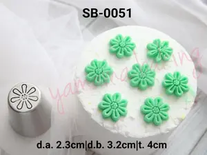 SB-0051 Spuit rusia besar bunga flower buttercream cake macaron