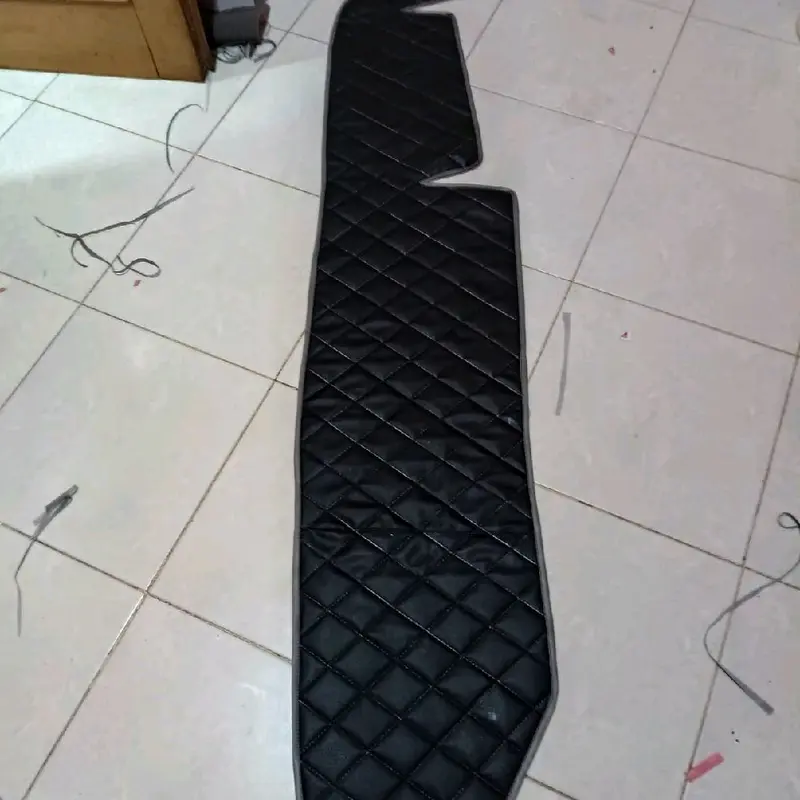taplakDasboard mobil fuso 220ps 3