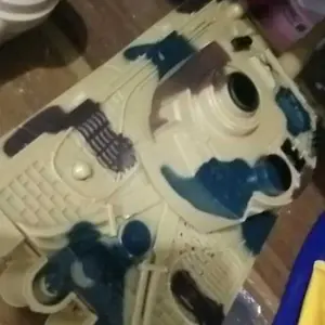 Ready! 1:32 RC Battle Tank - Remote Control, Real - like War Action - Perfect Kids' Toy