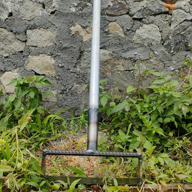 Cangkul Pembersih gulma  rumput liar atau Gulma   Baja selendang Gergaji Ori 2 in 1  Bisa Cangkul saja Atau 1 Paket gagang 4