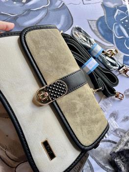 Product Review of En-ji Yuno Shoulderbag - Khaki from _**a 1