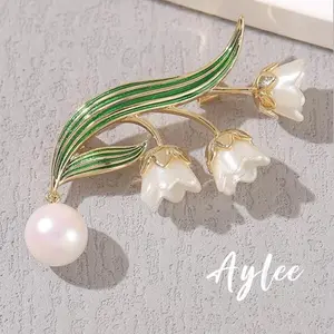 【Aylee】Bros anggrek logam wanita korsase mutiara pin jas pakaian aksesoris korsase jilbab pin Hadiah Perhiasan Clips Plastik B1179