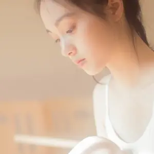 N10 Charle's II store