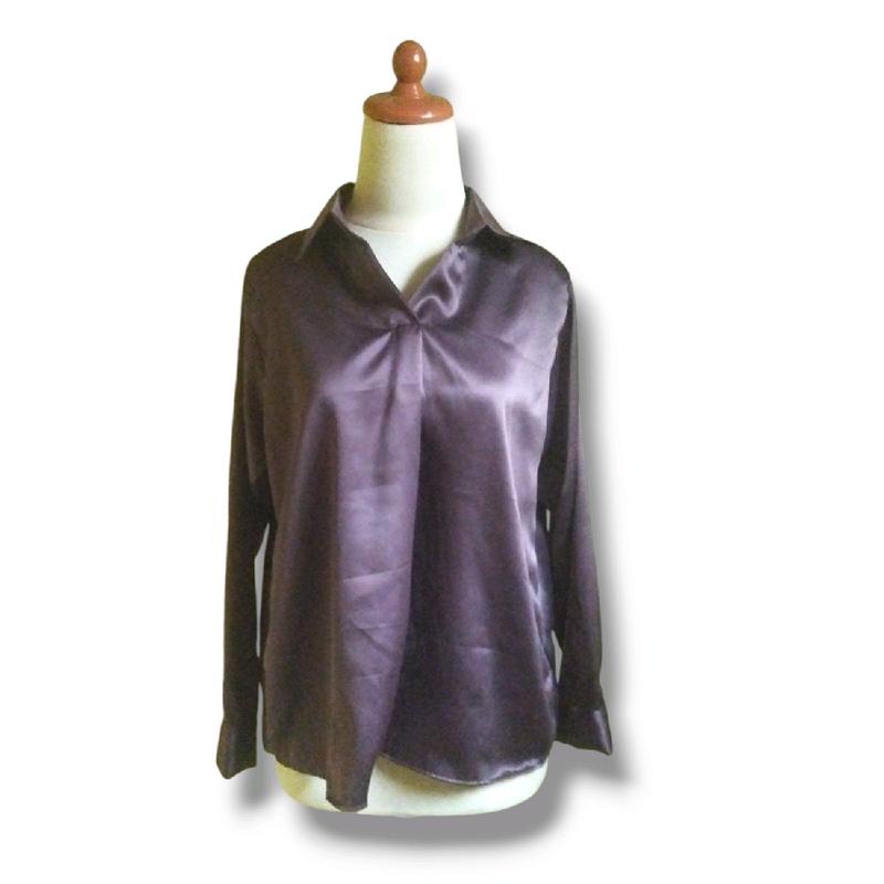 Satin Blouse V-neck  Top Baju Atasan  Wanita Formal Satin Top Kantor Blouse Kerah  Kemeja  Kerja Wanita Tangan Panjang Mewah Nyaman Kancing 6