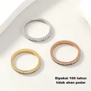 Cincin Titanium full Zircon Anti Karat & Alergi  Anti pudar Perhiasan Perempuan Mewah Elegan Kualitas Terbaik