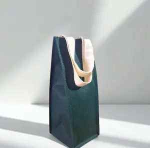 Tas Botol Spunbond Polos 1L Praktis Stylish - Tas Tumbler - Tas Spunbond 10 x 10 x 25 Cm - Souvenir Murah Belanja