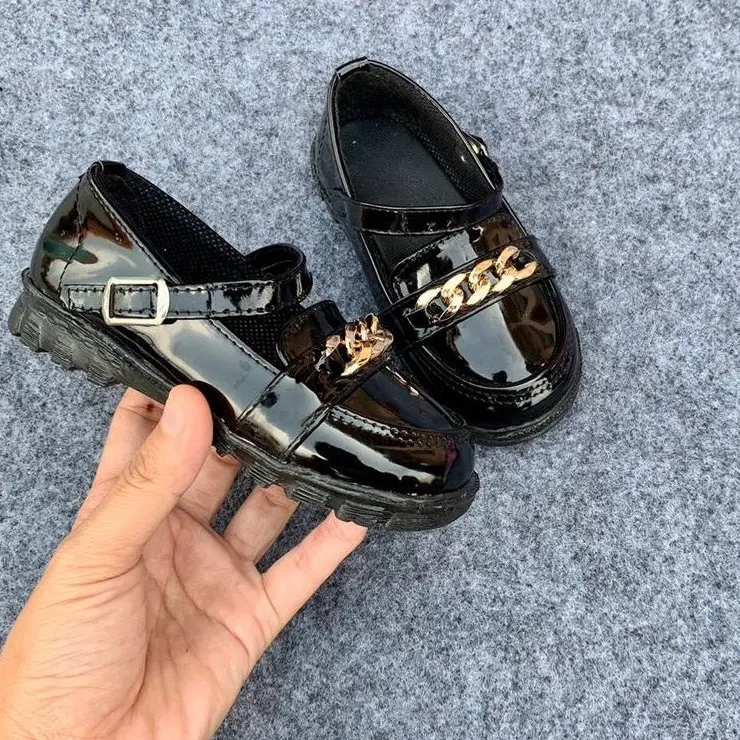 Sepatu Anak Perempuan Model Rantai Cantik Docmart - Korean Style - Trendy - Ukuran 22-30 - Fashion 1