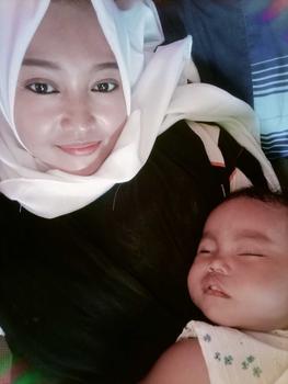 Product Review of segi empat sarah bunga tasel bahan voal model terbaru Kerudung Nyaman Lembut Muslim Square from m**h h**h 1