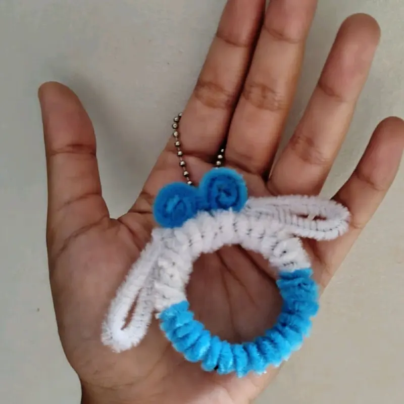 ganci kawat bulu motif cinnamonroll 0