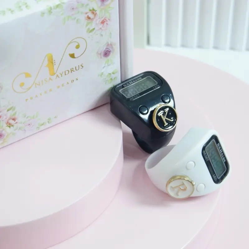 Nisa Aydrus - Amira Tombol Varian Inisial Tasbih Digital Cantik 0