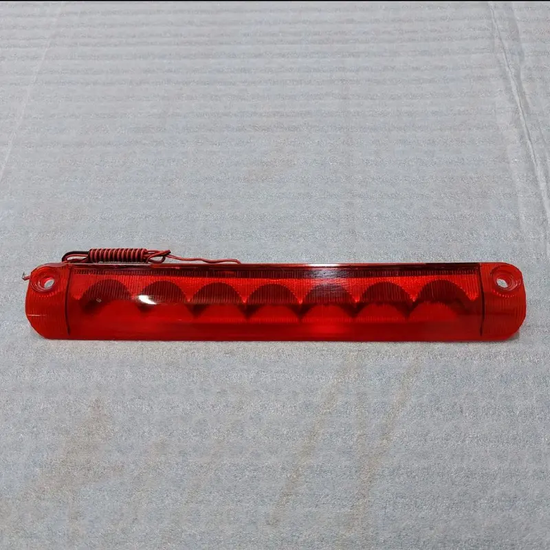 LAMPU SPOILER MIKA MERAH AVANZA INNOVA CALYA SIGRA INNOVA RUSH DLL 2