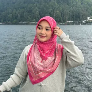 Galuhe Scarf -Nurbanu Series Jilbab segiempat motif malay bahan voal premium/Premium Scarf/Hijab Printing