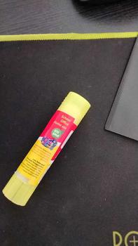 Product Review of lem stik / lem kertas batang / glue stick 706 kuning non toxic (tidak beracun) - 10 gram  Kertas from R**n 0