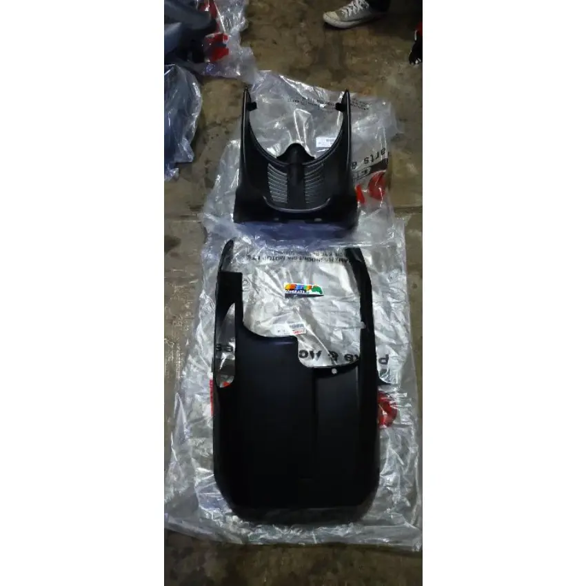 (Paket7) 5TL-F1552-01 DEK PARU, 5TL-F8385-92 DEK KOLONG YAMAHA MIO SPORTY, SMILE HITAM DEK PARLONG MIO ASLI YAMAHA ORIGINA