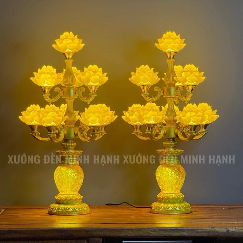  Tặng Chuỗi Trầm 108 Hạt   Đèn Thờ 7 Và 9 Bông Hoa Sen A1 | Thiết Kế Dáng Tân Cổ Điển | Cao 67cm | Giá 1 Đôi | Tặng 4 LED Dự Phòng | Minh Hạnh Cam Kết Chỉ Bán Hàng Loại 1  Thân Vàng   
