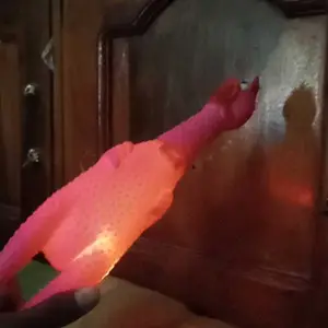 Mainan Ayam Teriak Tinggi 30cm / Mainan Anak Ayam Teriak Screaming Chicken Shrilling Anjing Dog Cat Toy