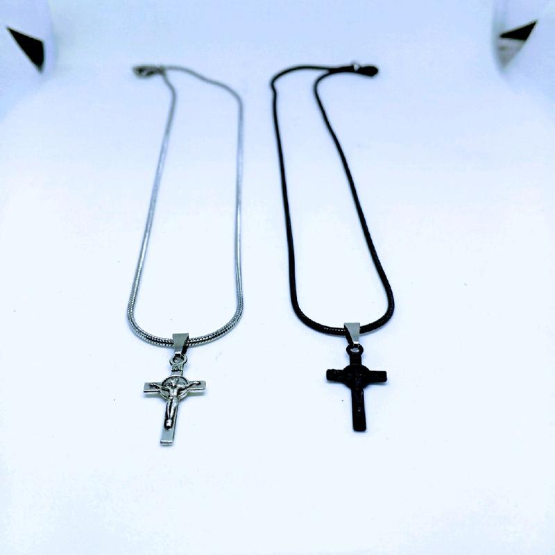 KALUNG TITANIUM PRIA DAN WANITA MODEL LIONTIN SALIB KALUNG BULAT TITANIUM 5
