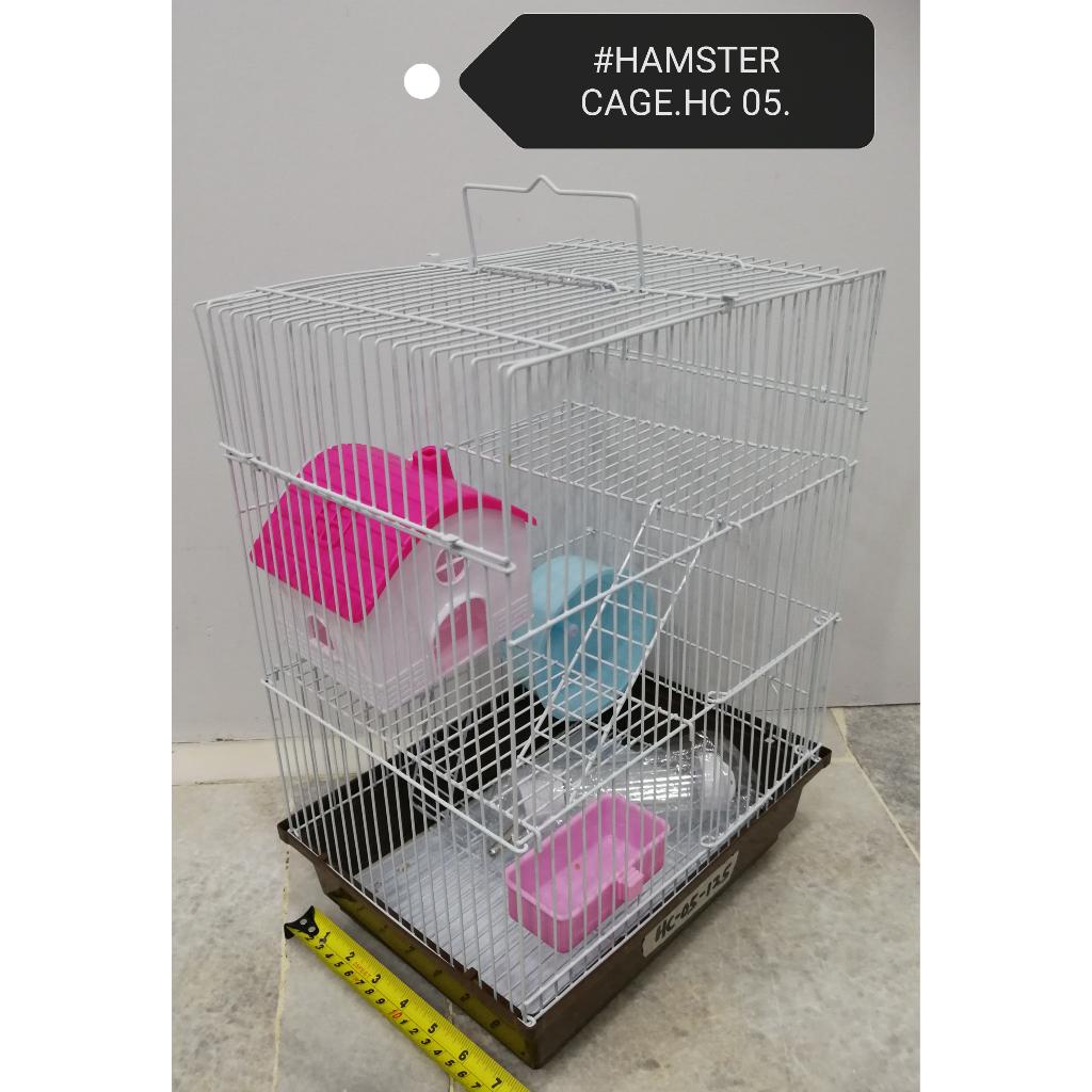 HC05 Hamster Cage 40cm Height x 30cm Width x 22cm Length (Random Colors) Sangkar