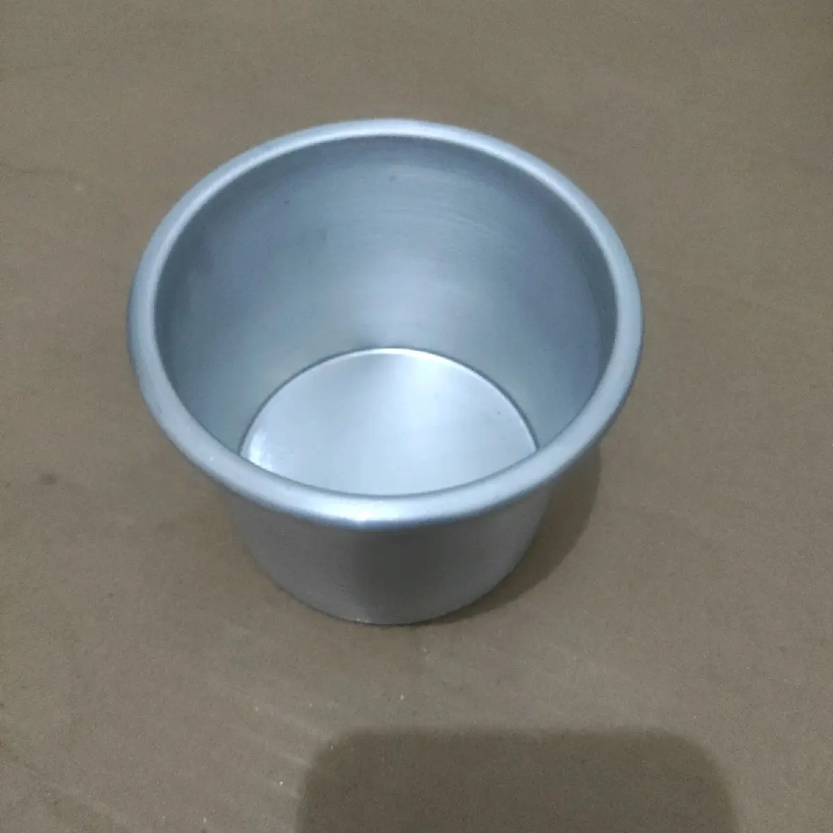 loyang bulat press tanpa sambungan ukuran 8×7 cm  loyang mini cake.  Kitchenware