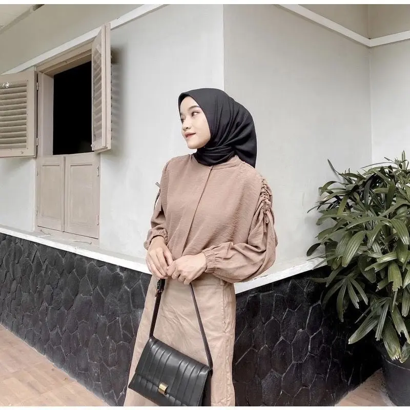 GAVI BLOUSE ATASAN WANITA LENGAN SERUT