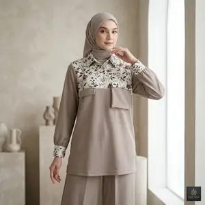 RAFASYA. - Kala Daily Set Wanita dengan Desain Floral Eksklusif dan Tekstur Ribbed untuk Kenyamanan dan Gaya Semi-Formal