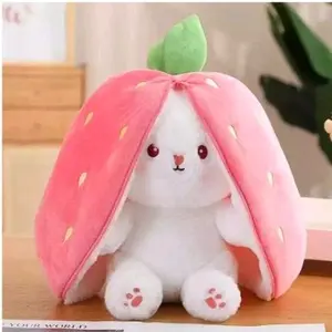 Boneka Mainan Mewah Kelinci Flip lucu Strawberry untuk Kelinci Mainan Mewah Boneka Lembut Buah Berubah menjadi Strawberry