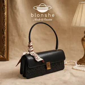 BLONSHE Mode & Passion -| Tas Ratu Vintage City Baguette Bag Tas Selempang Wanita Kulit Retro Kasual