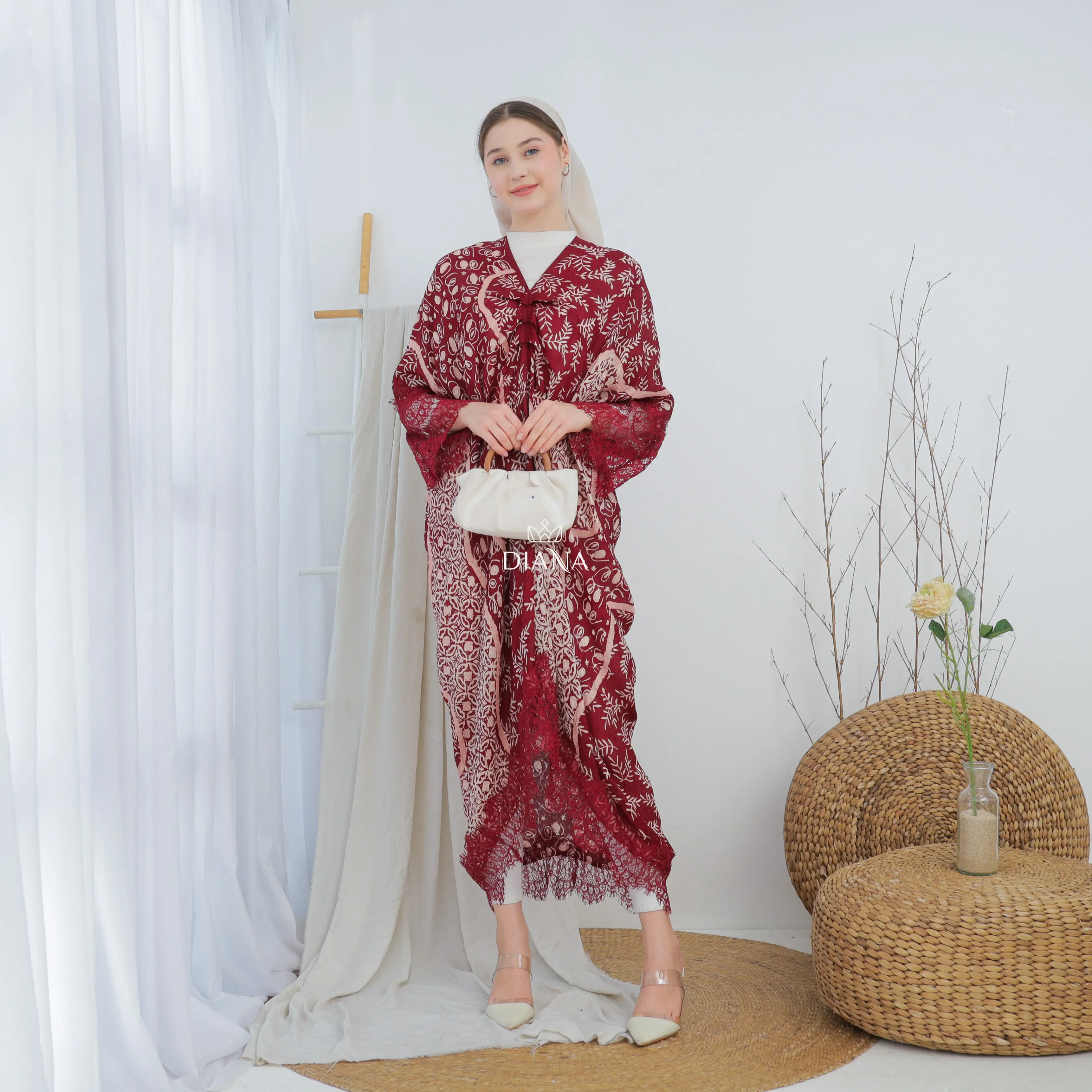 KAFTAN VISCOSE LACE By Diana Batik Trusmi