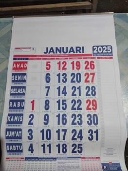 Product Review of KODE MDA 109 II Kalender Nasional 2025 KALENDER JUMBO 2025 / Kalender Dinding JUMBO 2025 41x60cm from P**I 1