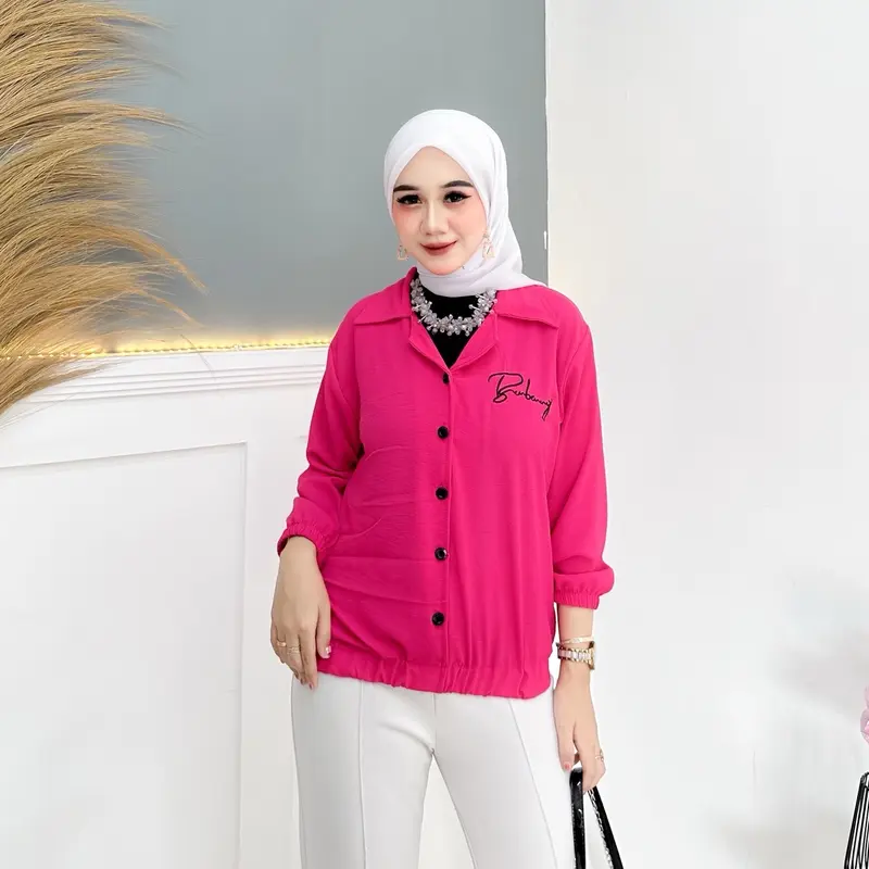 Arni Busana -Kemeja Blouse Wanita Bordir Bahan crinkle Adem Dan Nyaman Kancing Depan Lengan Karet Baju Dewasa Model Casual 2