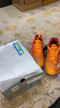 Product Review of YONEX Power Cushion Aerus Z - Badminton Sports Shoes from A**n 0
