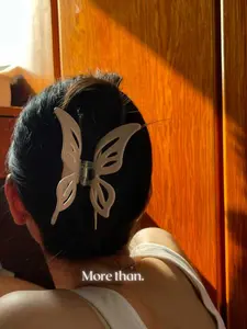 Jepitan Rambut Aesthetic Warna Doff Cokelat Elegan untuk Tampilan Cantik dan Stylish Cocok untuk Berbagai Gaya Rambut Clips bunga jedai